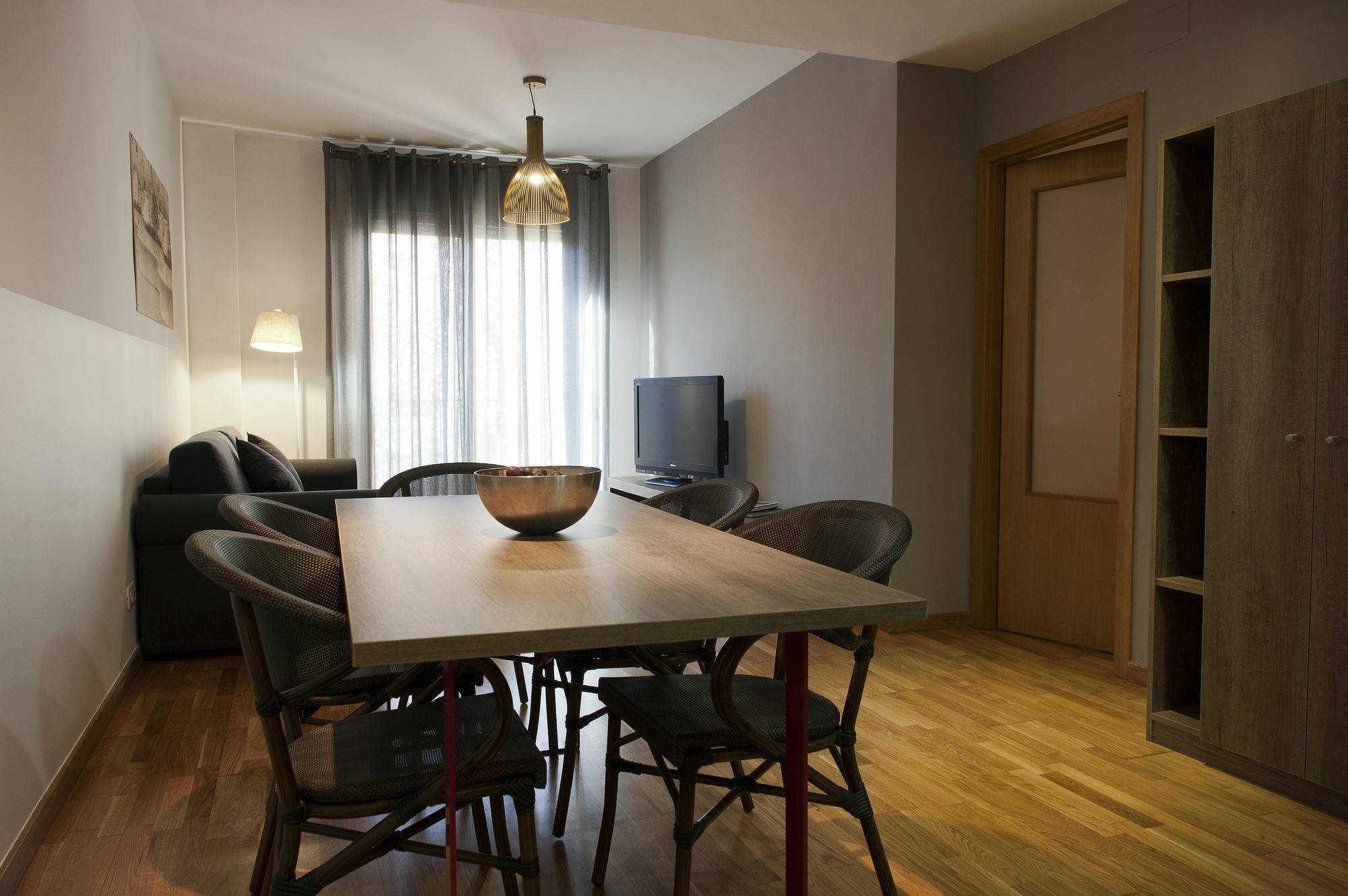 Mh Apartments Gracia Barcelona Luaran gambar